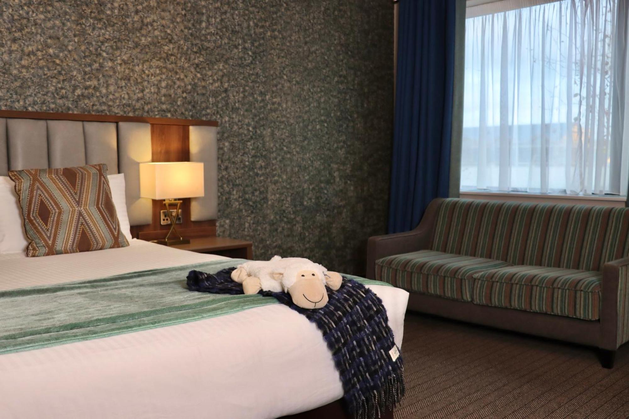 Amber Springs Hotel Гори Экстерьер фото